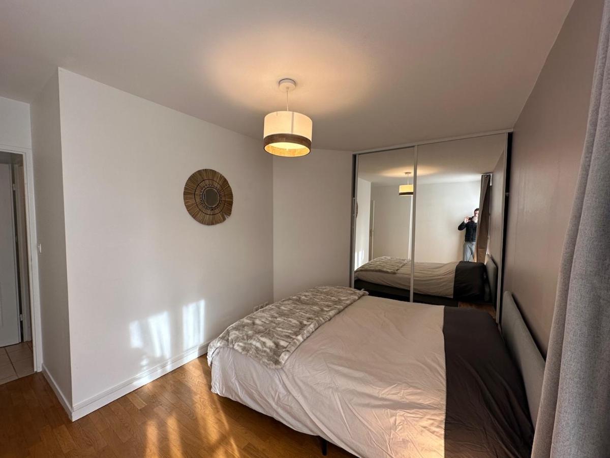 L'Escale Du Trianon Apartman Le Plessis-Robinson Kültér fotó