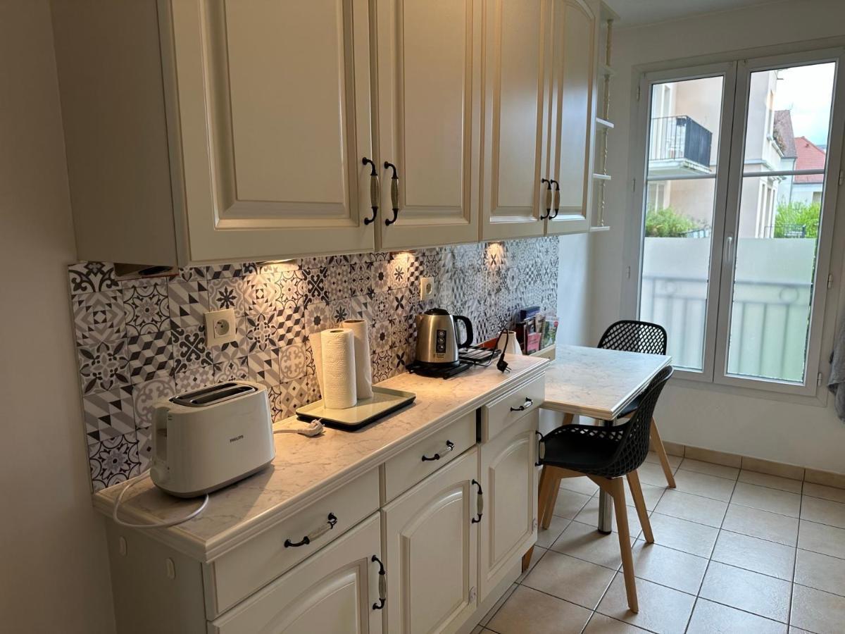L'Escale Du Trianon Apartman Le Plessis-Robinson Kültér fotó